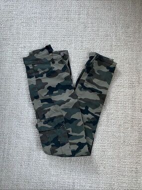 {H&M} Military-style Camo Cargo Pants